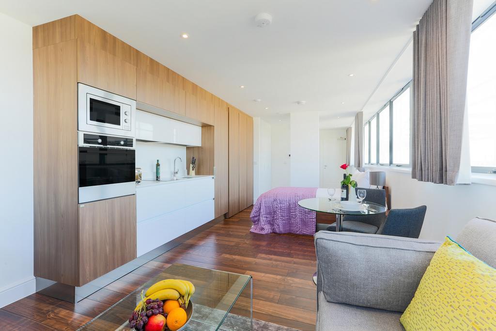 Swiss Cottage One Лондон Экстерьер фото