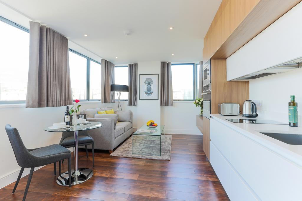 Swiss Cottage One Лондон Экстерьер фото